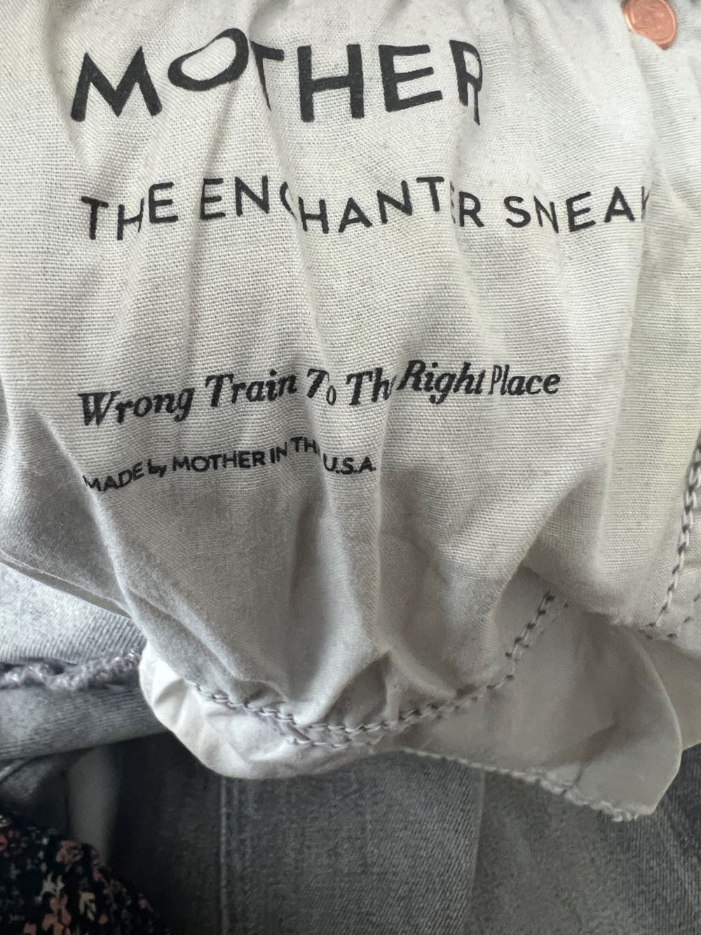 Mother The Enchanter Sneak Jean In Wrong Train To The Right Place Size 25 - Picture 9 of 16